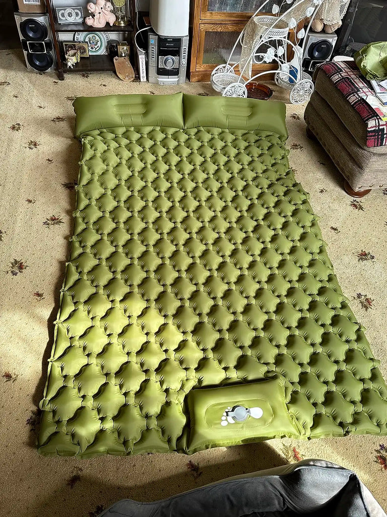 Double Camping Air Mattress with Built-In Pillows – Ultralight Inflatable Sleeping Pad for 2 – Waterproof, Compact & Durable