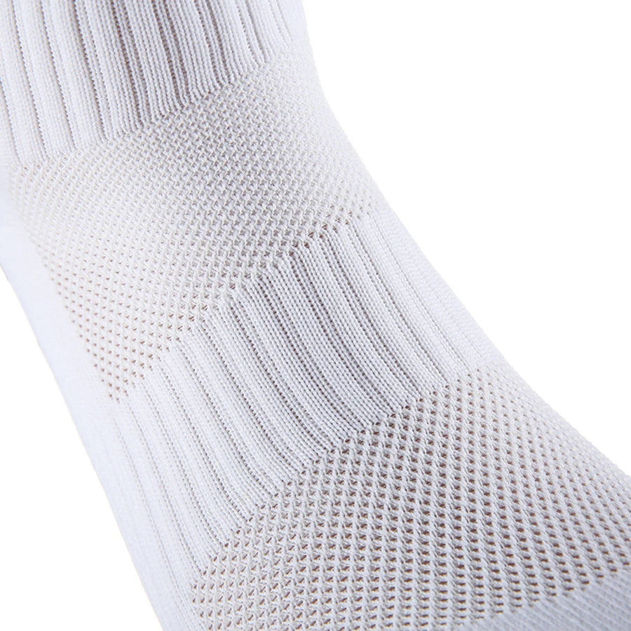 4 Pairs Mid-Tube Non-Slip Football Socks – Breathable & Durable Sports Training Socks (Unisex)